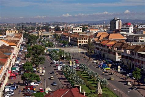 Place De Lindépendance Antananarivo Antananarivo Beautiful Places