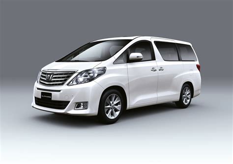 The 3.5g model comes with two. Toyota Malaysia introduces the Toyota Alphard, price from ...