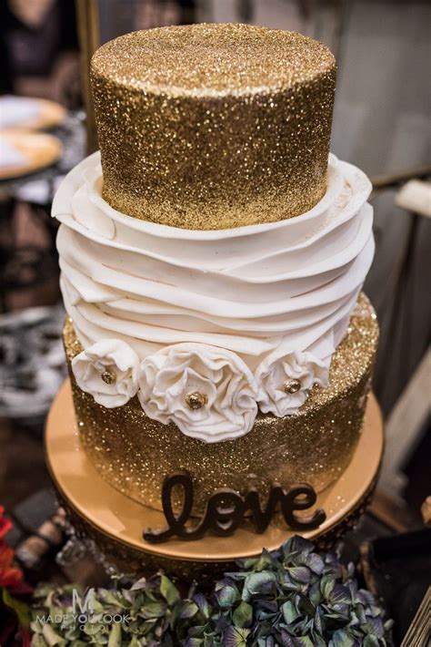 Glitter And Gold Are Trending Right Now And This Wedding Cake Is
