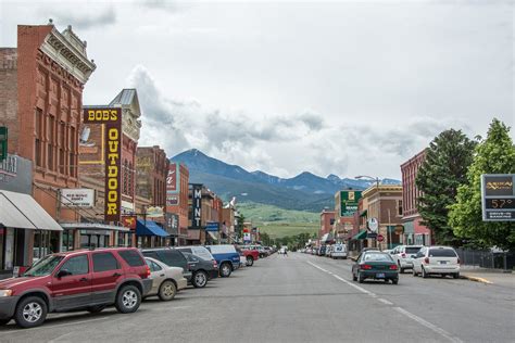 9 Mid Sized Montana Cities That Are Just Right