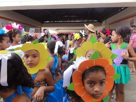 desfile-primavera - Atividades para Educação Infantil