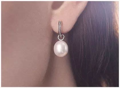 Annoushka Favourites Pearl Earrings Annoushka Com Baroque Pearl