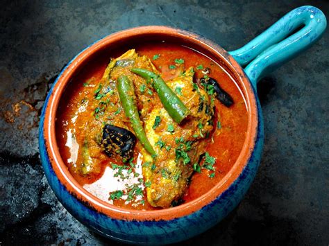 Dec 30, 2019 · goan fish curry goan fish curry, also known as, fish curry rice, is a staple dish in goa and eastern india. Goan Fish Curry