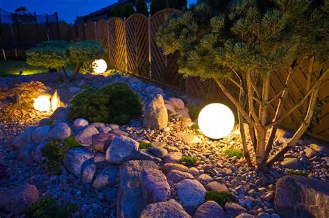 30 Garden Lighting Ideas To Make Your Plants Shine