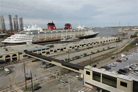 Galveston Welcomes New Cruise Ship More Passengers
