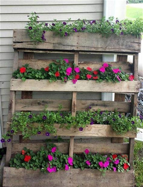 25 Inspiring Diy Pallet Planter Ideas