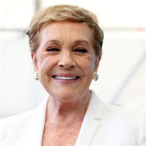 Julie Andrews Now : Icon Julie Andrews Discusses Importance Of Getting 