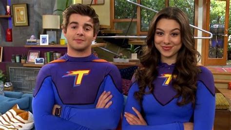 The Thundermans Max And Phoebe The Thundermans Nickelodeon Super