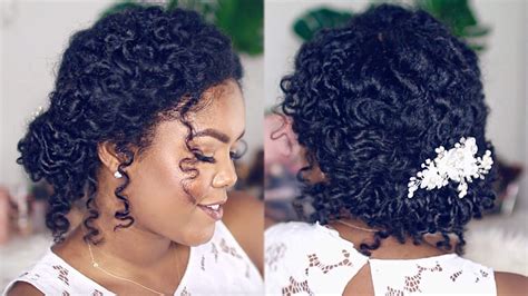 This means that instead of a natural hairline there are straight lines and sharp angles over the forehead, temples, and sideburns. Wedding Hairstyle For Natural Curly Hair Video - Black ...