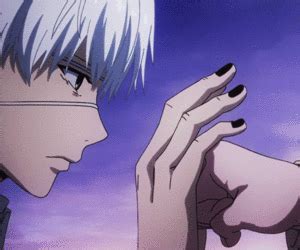 College buddies kaneki and hide come up with the idea that ghouls are imitating humans so that's why they haven't ever seen one. Pin on anime