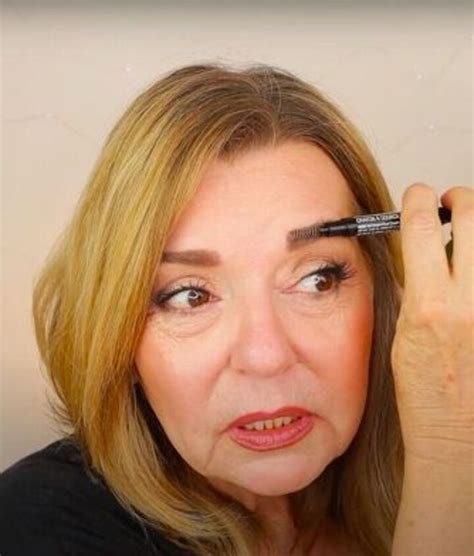 Eyebrows Over 50 How To Shape Eyebrows For Older Ladies Upstyle