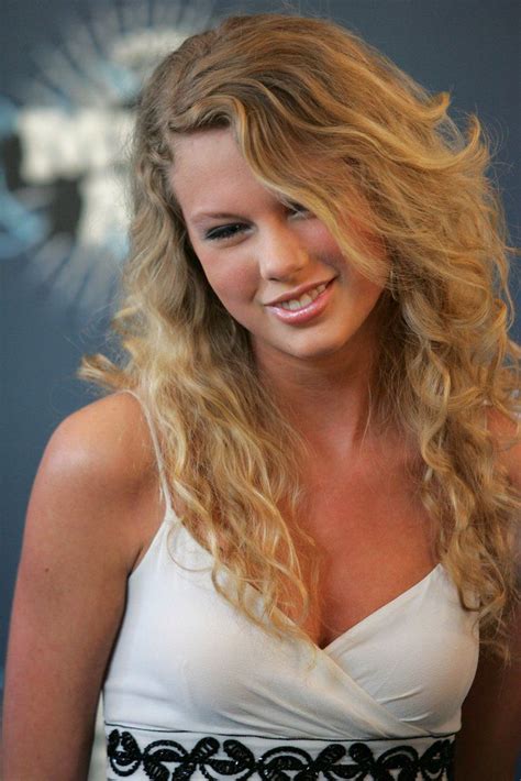 See Taylor Swifts Impressive Pop Star Transformation Taylor Swift 13