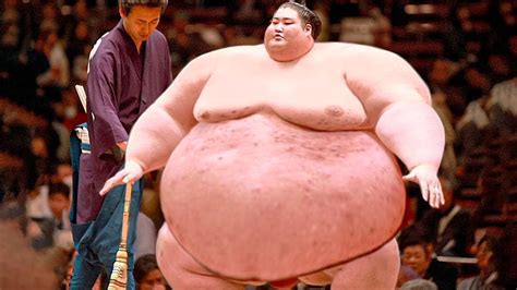 this is what the biggest sumo wrestler in the world is capable of youtube