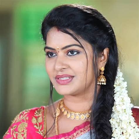 Tamil Serial Actress Rachita Mahalakshmi Hot Expressions Hd Gallery