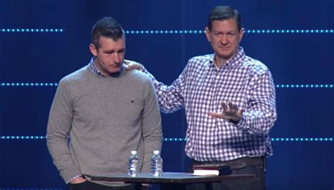 us pastor gets standing ovation after admitting sexual incident with teen newshub