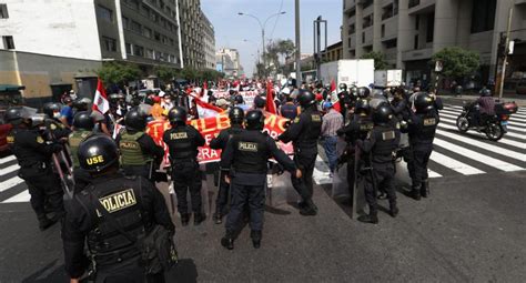 conflictos sociales crecen por tercer mes consecutivo las marchas y protestas defensoría del
