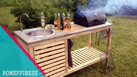 Whether it's the entire setup or just a piece, you can help make your own slice of heaven right we found this idea over at kalamazoo outdoor and loved it! MUST WATCH! 20+ DIY Outdoor Kitchen Ideas | SIMPLE & EASY ...