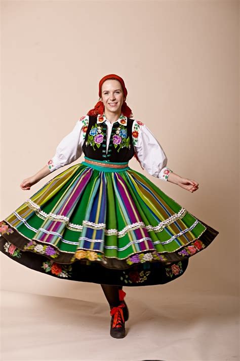Regional costumes from Łowicz Poland source Polish Folk Costumes