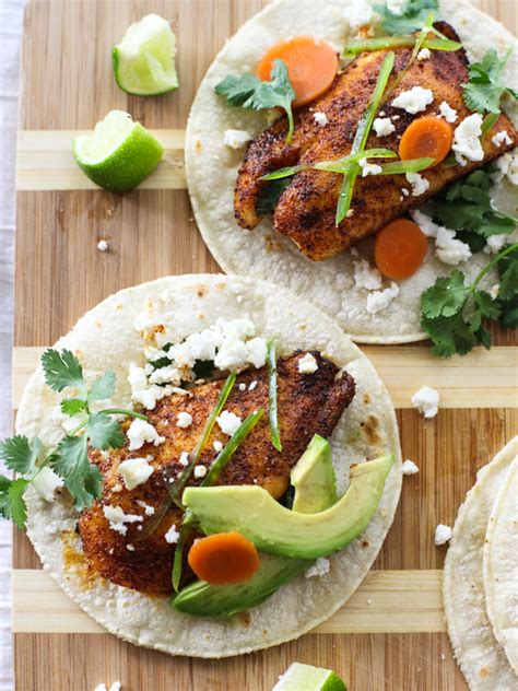 Aug 27, 2017 · salsa chipotle para tacos de pescado. Fish And Cheese CAN Go Together, And Here Are 23 Times ...