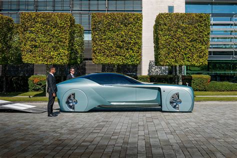 Rolls Royce 103ex Autonomous Ev Study Returns Home For The First Time