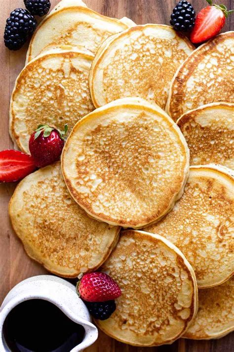 These Light And Fluffy Buttermilk Pancakes Are So Easy To Make And Turn