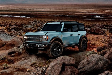 Rumored Ford Bronco Truck Coming To Battle Jeep Gladiator Carbuzz