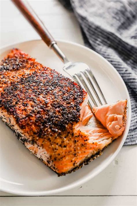 How To Make Perfect Pan Seared Salmon With Skin — Zestful Kitchen