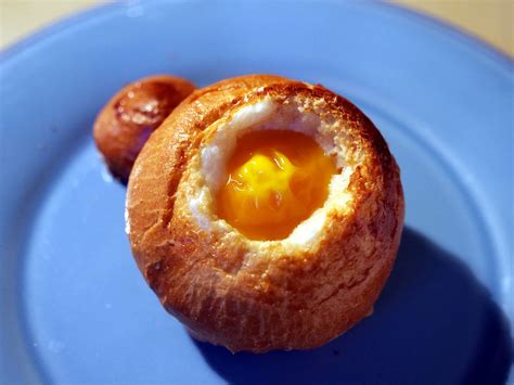 Œufs Cocotte En Brioche à La Mousse De Foie Ou Au Foie Gras Régal De