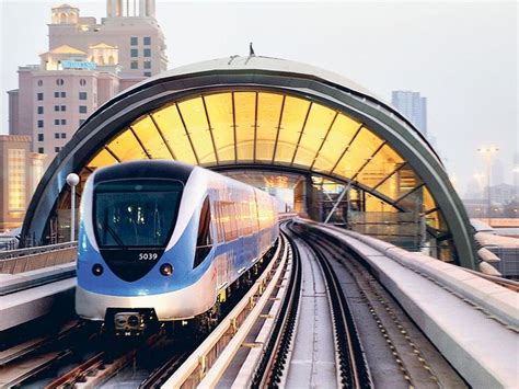 Dubai Metro Dubai Abu Dhabi Life