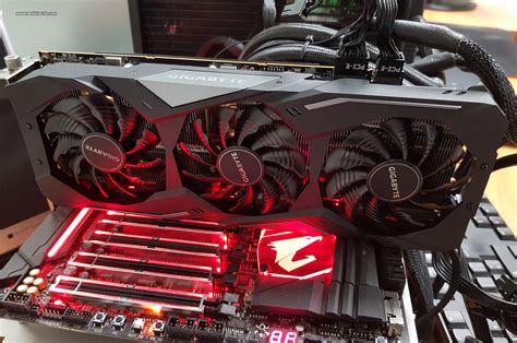 GIGABYTE Radeon RX 5700 XT Gaming OC 8G