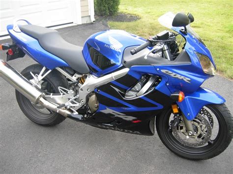To the best i could see, this has to be similar to flying. 06 Honda CBR 600 F4i Motorcycles For Sale