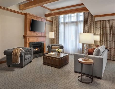 Sun Peaks Grand Hotel And Conference Centre Rooms Pictures And Reviews