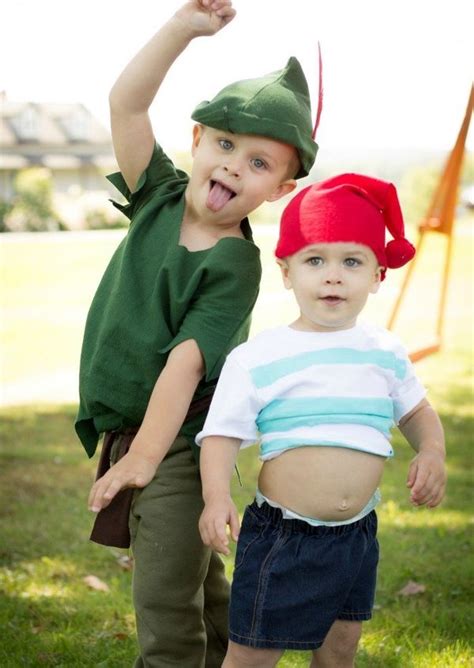 these 11 sibling and group halloween costumes are too adorable to handle huffpost