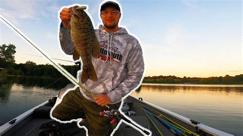 Big Smallmouth Bass On Top Water Fishing Lake Marburg Youtube