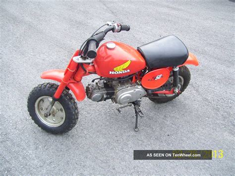 Vintage 1981 Honda Z50 Mini - Bike Dirt Trail Starter Kid Bike