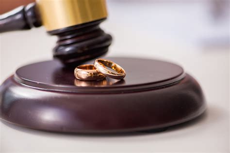 Florida does not have a limit or cap on alimony. Alimony and Florida Divorce Law | Length and Amount