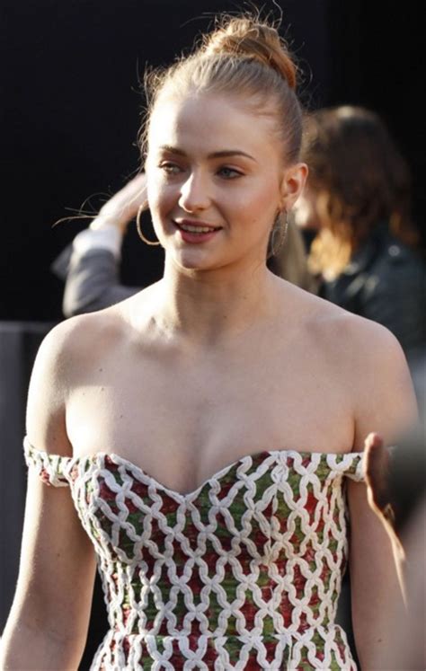 Sophie Turner Sexy And Hottest Pics And Celebrity Photos