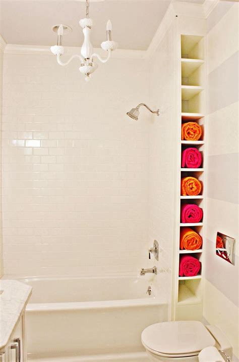 15 Incredible Small Bathroom Decorating Ideas Minimalist White
