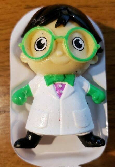 No Guessing Series 2 Ryans Toy World Mystery Squishy Figure Karate
