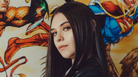 Nicole Maines On Becoming Tvs First Transgender Superhero The New