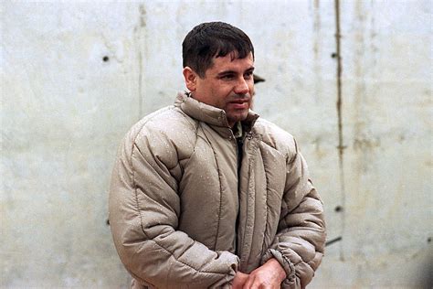 Захватывающая многосерийная биография одного из самых влиятельных мафиози современности. El Chapo Capture: What Happens When the Kingpin Falls? - FPIF