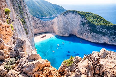 Best Places In Greece To Explore Virtually | Celebrity Cruises