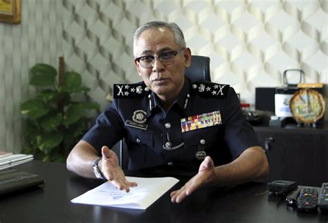 Acryl sani also holds a master of science in management from universiti utara malaysia and joined the royal malaysia police on feb 2, 1986, as a cadet assistant superintendent of police (asp). RM21.4 million losses in Macau Scam this year - Federal ...