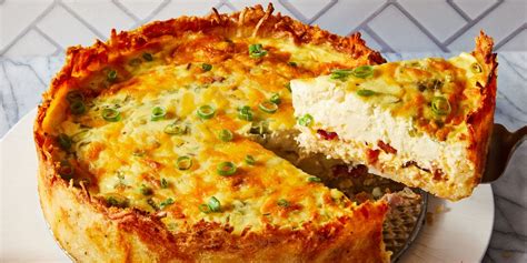 Best Hash Brown Crusted Bacon And Cheddar Quiche Recipe How To Make
