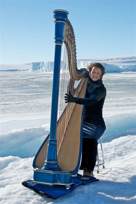 Alice Giles — Antarctic Arts Fellow 2010 Australian Antarctic Program