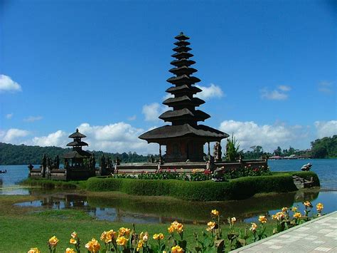 Tempat Wisata Di Pulau Bali Yang Indah Populer Menarik Kabarinata