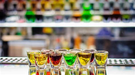 80 Great Recipes for Fun Party Shots and Shooters
