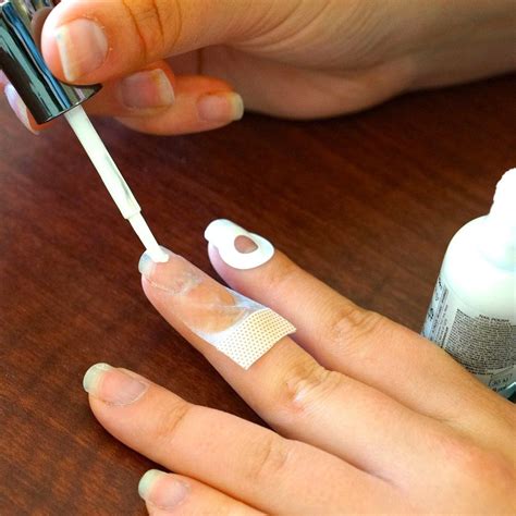 DIY French Manicure - We're Calling Shenanigans | French tip manicure