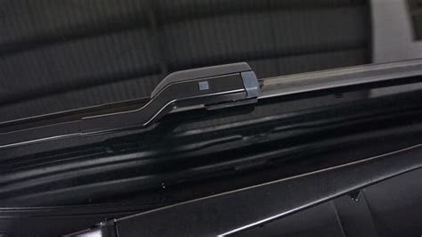 Wiper fluid usually comes in large 1 gallon jugs that can take up a significant amount of storage space in your house or garage and. Agar Air Wiper Lancar Selalu Periksa Tabung Reservoir ...