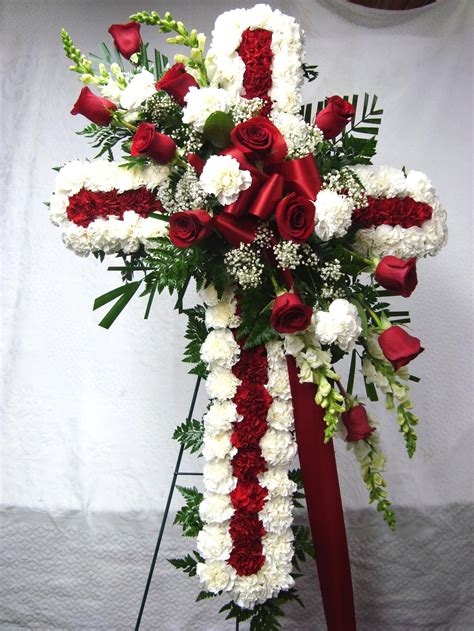 Funeral flowers and their meanings. 6__CROSS.84163416_large.JPG (1280×1706) | Funeral flower ...